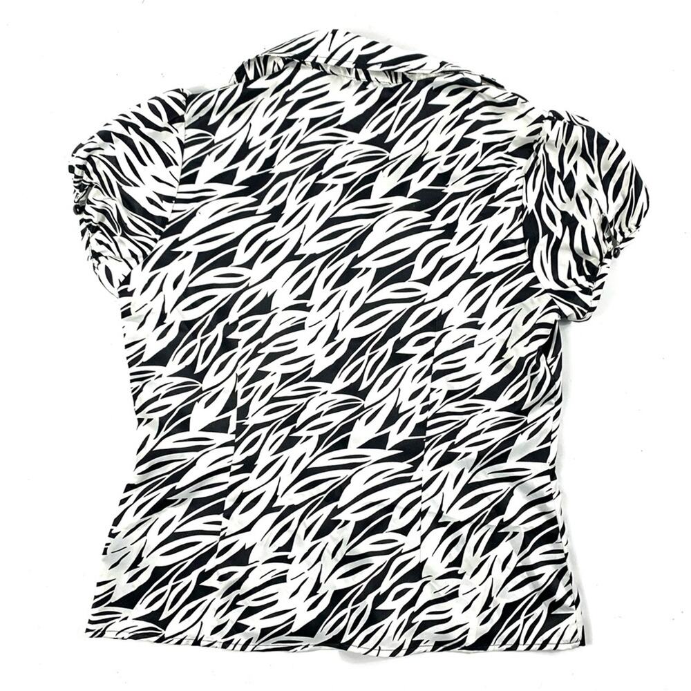 Button Down Short Sleeve Top - image 5